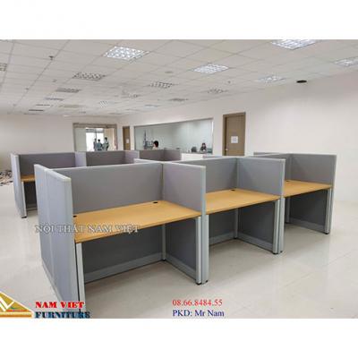Vách ngăn bàn nhân viên 61