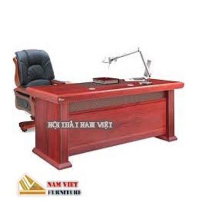Bàn Giàm Đốc NV1890H1