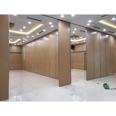 Vách Ngăn Di Động 14